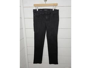 Liverpool Jeans Size 8 Petite "The Straight" black denim jeans